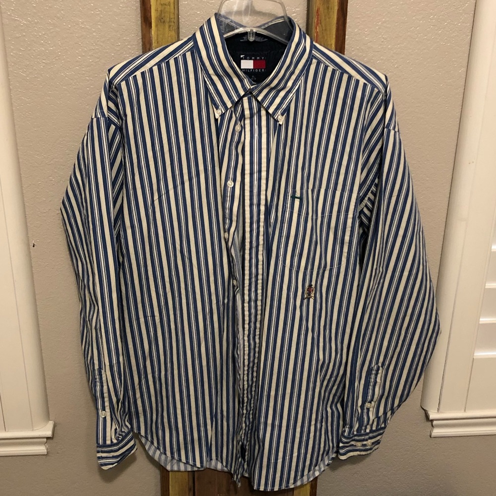 Vintage Tommy Hilfiger button down shirt